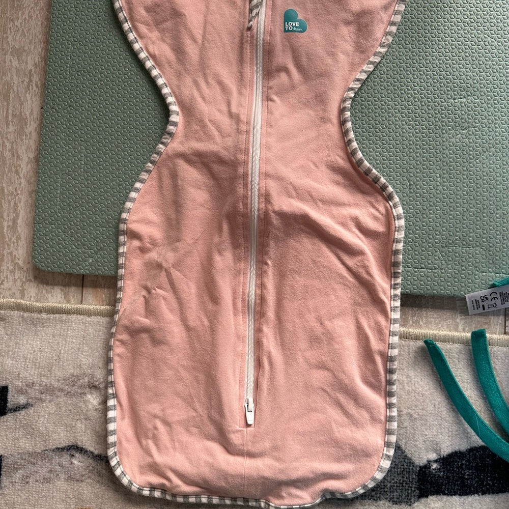 Love to Dream swaddle bundle